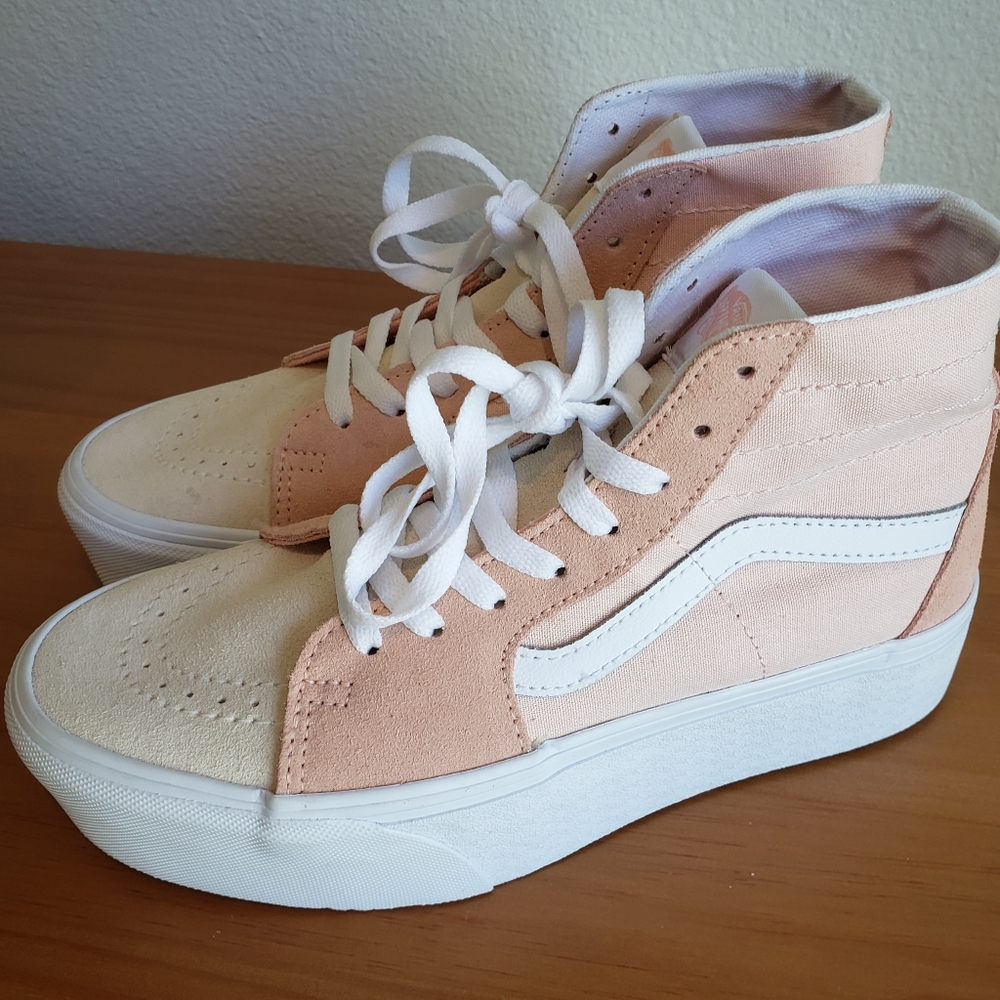 NEW VANS Sk8-Hi Tapered Sneaker Peach Color Block Platform Women 7.5 / Men 6